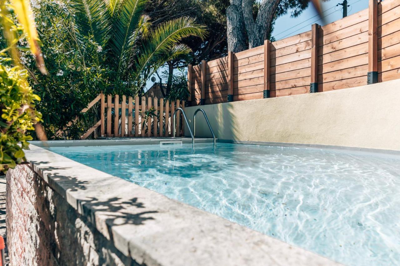 Maison Familiale Avec Piscine Privee, Plage A Pied, Frais Obligatoires A Regler A L'Arrivee, Linge 15E Par Pers & Menage 70E Par Sejour Voir Profil Mandatory Fees In Cash To Be Paid On Arrival Linen 15E Per Person 70E Housekeeping Per Stay Sainte-Maxime Exteriér fotografie