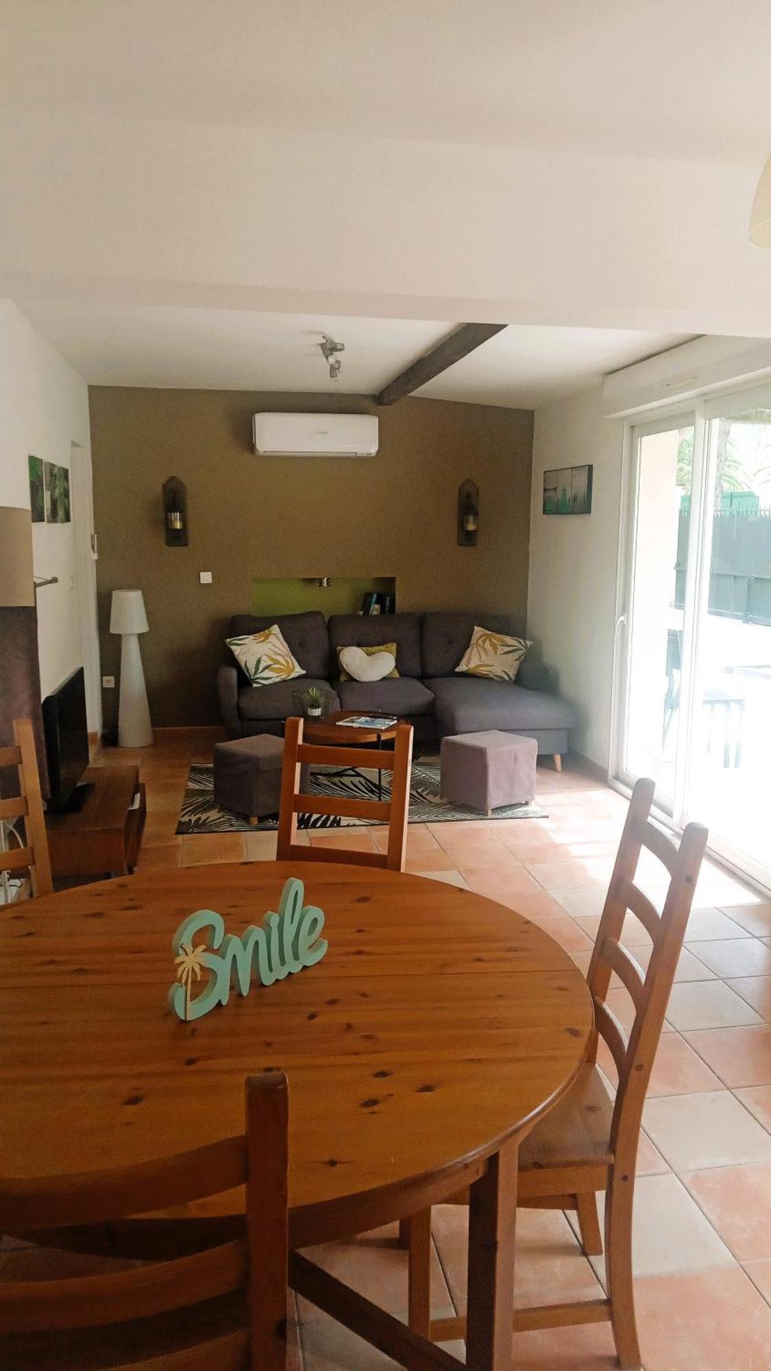 Maison Familiale Avec Piscine Privee, Plage A Pied, Frais Obligatoires A Regler A L'Arrivee, Linge 15E Par Pers & Menage 70E Par Sejour Voir Profil Mandatory Fees In Cash To Be Paid On Arrival Linen 15E Per Person 70E Housekeeping Per Stay Sainte-Maxime Exteriér fotografie